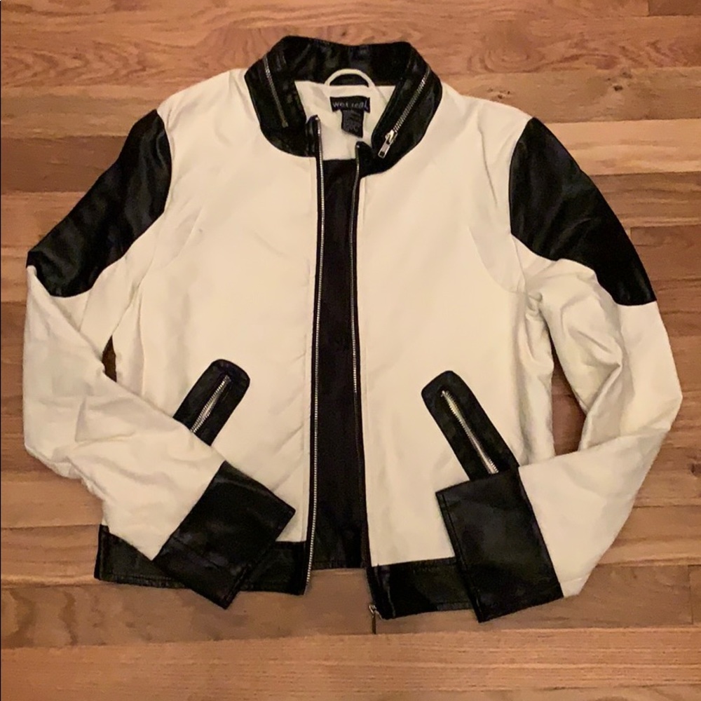 Wet Seal faux leather jacket size large